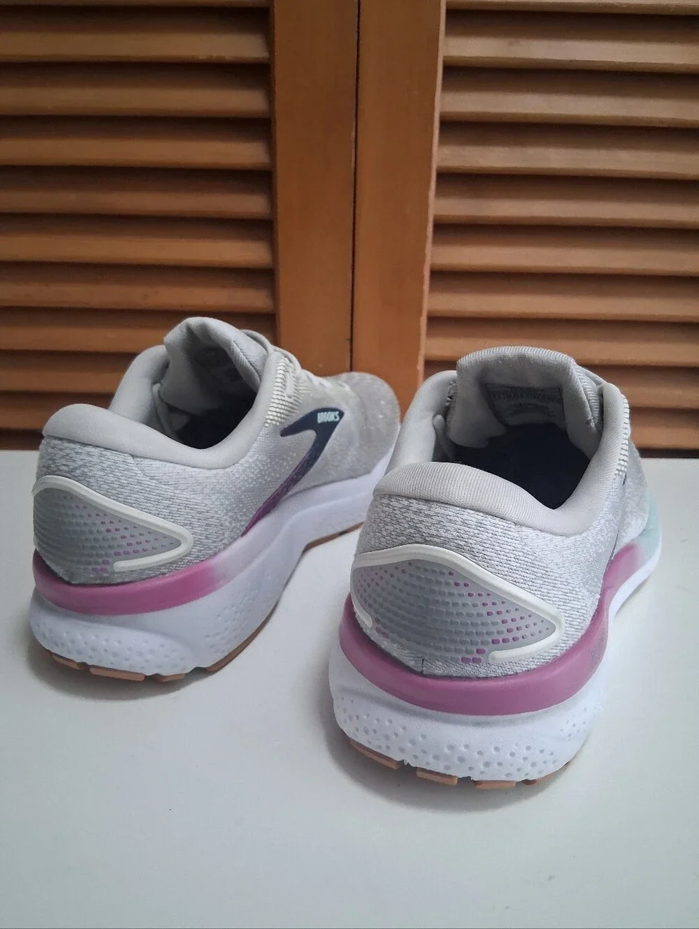 Brooks Ghost 16 Womens Running Shoes Grey Purple 1204071D175 Size 8 Wide D